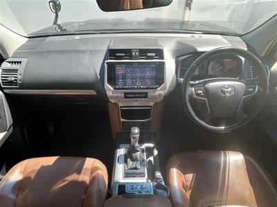 2022 Toyota LAND CRUISER PRADO — миниатюра 40