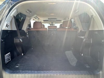 2022 Toyota LAND CRUISER PRADO — миниатюра 24