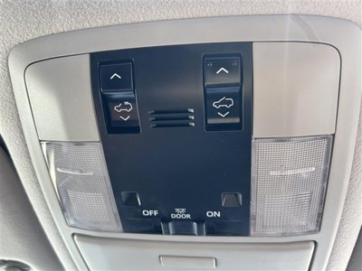 2022 Toyota LAND CRUISER PRADO — миниатюра 13