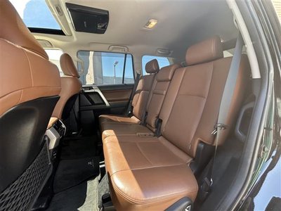 2022 Toyota LAND CRUISER PRADO — миниатюра 21
