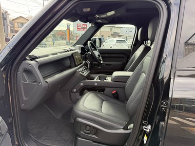 LAND ROVER DEFENDER - 3