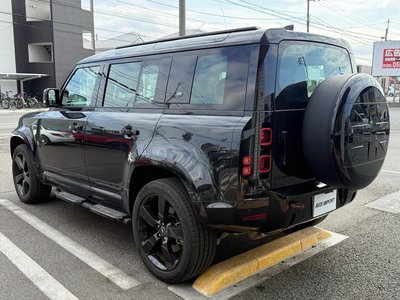 LAND ROVER DEFENDER - 2