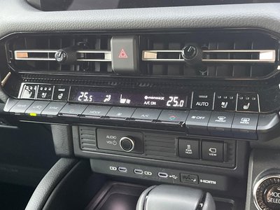 2024 Toyota LAND CRUISER 250 — миниатюра 60