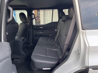 2024 Toyota LAND CRUISER 250 — миниатюра 37