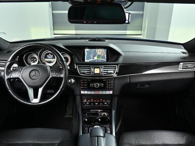 MERCEDES-BENZ E-CLASS - 4