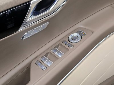 2023 Genesis GV80 thumbnail 29