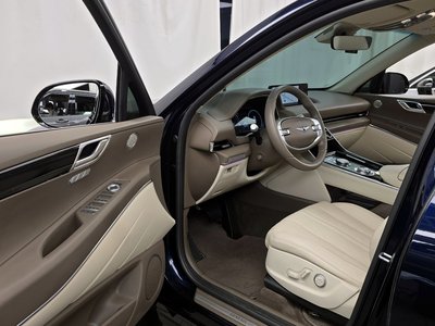 2023 Genesis GV80 thumbnail 14