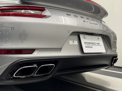 PORSCHE 911 - 8
