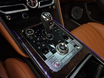 2021 Bentley FLYING SPUR — фото 4