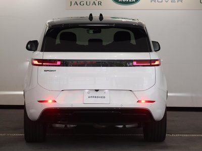 2025 LAND Rover RANGE ROVER SPORT — миниатюра 11