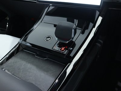 2025 LAND Rover RANGE ROVER SPORT — миниатюра 30