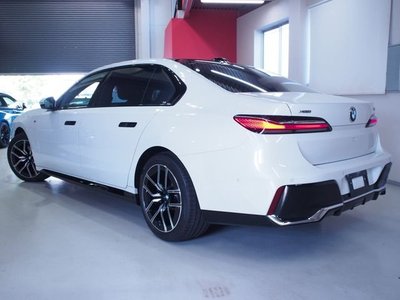 BMW 7 SERIES - 7