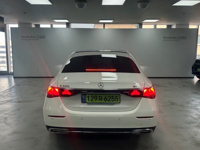 MERCEDES-BENZ E-CLASS - 3