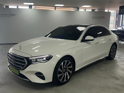 MERCEDES-BENZ E-CLASS - 1