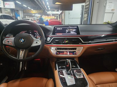 BMW 7 SERIES - 5