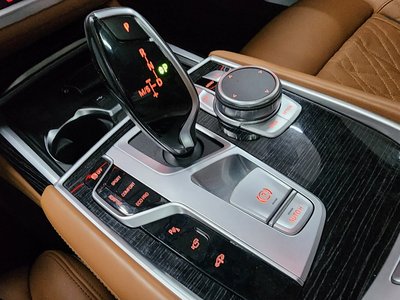 BMW 7 SERIES - 9