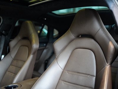 2017 Porsche PANAMERA — миниатюра 16