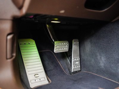 2017 Porsche PANAMERA — миниатюра 20