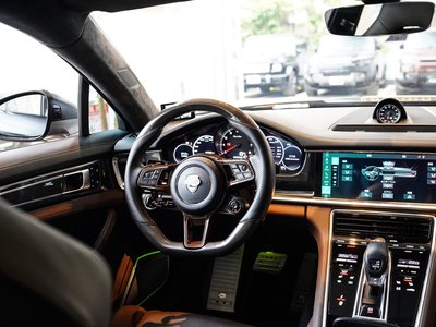 2017 Porsche PANAMERA — миниатюра 21