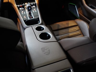 2017 Porsche PANAMERA — миниатюра 28