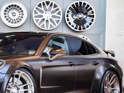 2017 Porsche PANAMERA — миниатюра 64