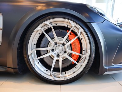 صورة 9 لـ 2017 Porsche PANAMERA
