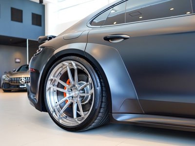 2017 Porsche PANAMERA — миниатюра 45