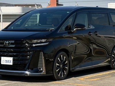 TOYOTA VELLFIRE - 1