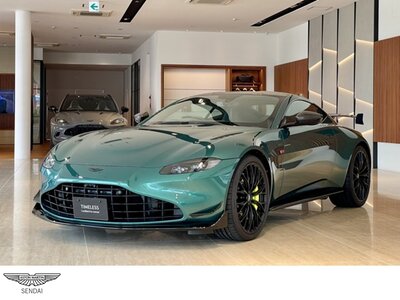 ASTON MARTIN VANTAGE
