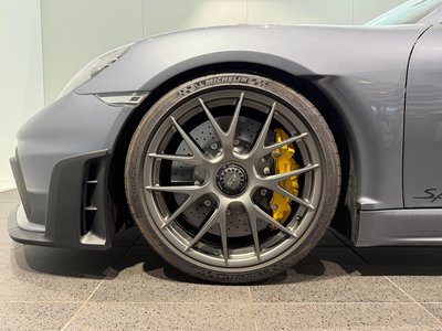 2024 Porsche 718 SPYDER — фото 10