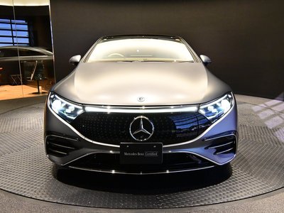 MERCEDES-BENZ EQS - 2