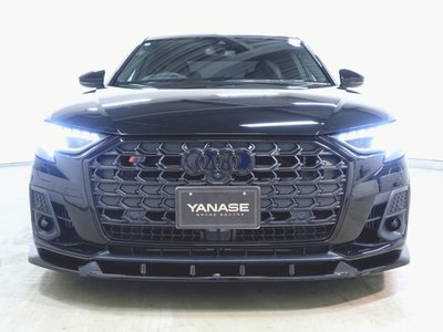 صورة 2 لـ 2023 AUDI S8