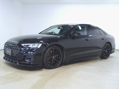 صورة 1 لـ 2023 AUDI S8
