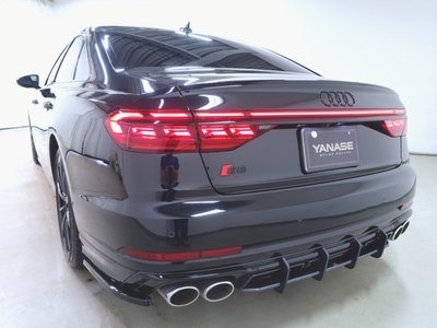 صورة 6 لـ 2023 AUDI S8