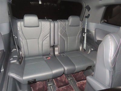 صورة مصغرة 30 لـ 2023 Toyota VELLFIRE