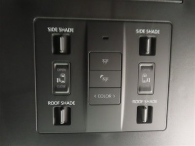 صورة مصغرة 29 لـ 2023 Toyota VELLFIRE