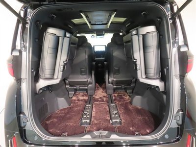 صورة مصغرة 32 لـ 2023 Toyota VELLFIRE