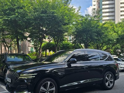 2021 Genesis GV80 — миниатюра 17
