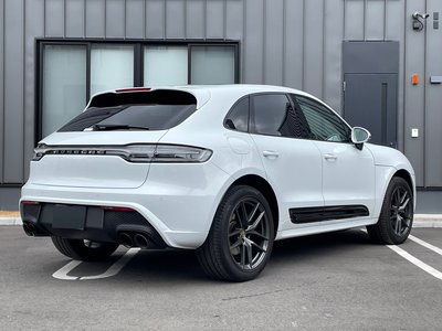 PORSCHE MACAN - 4