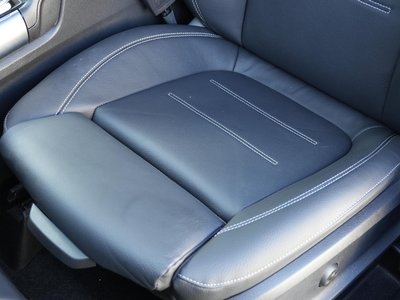 MERCEDES-BENZ GLB - 8