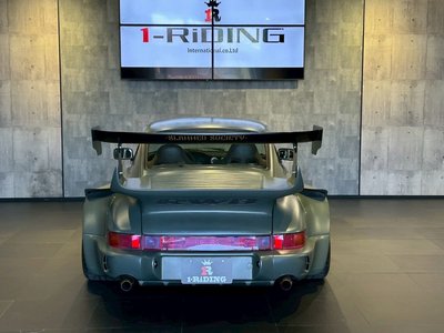 PORSCHE 911 - 6