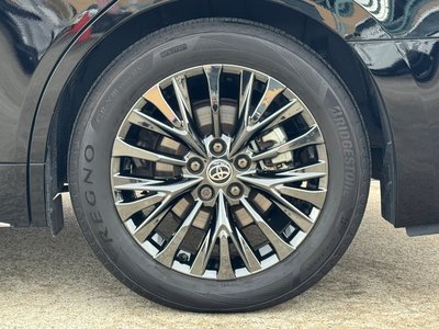 2023 Toyota VELLFIRE thumbnail 40