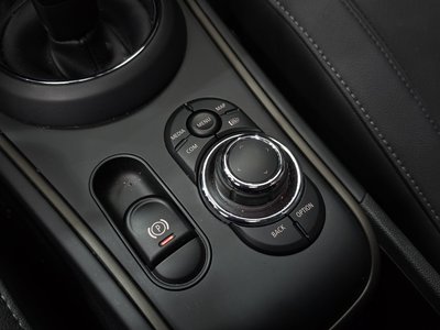 صورة مصغرة 24 لـ 2023 MINI COOPER COUNTRYMAN
