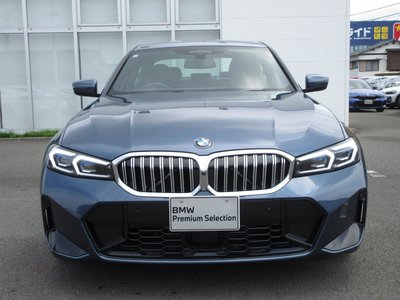 2025 BMW 3 SERIES photo 5