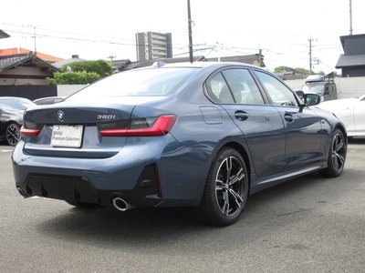 2025 BMW 3 SERIES photo 10