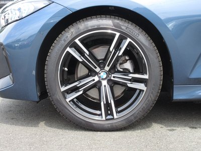 2025 BMW 3 SERIES 缩略图 15