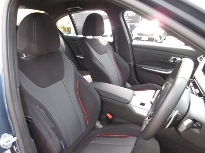 2025 BMW 3 SERIES 缩略图 34