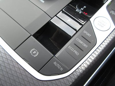 2025 BMW 3 SERIES 缩略图 43