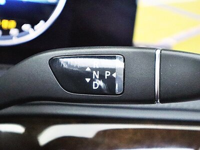 MERCEDES-BENZ S-CLASS - 9