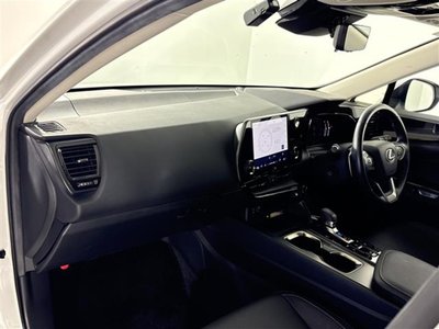 صورة مصغرة 21 لـ 2023 Lexus NX